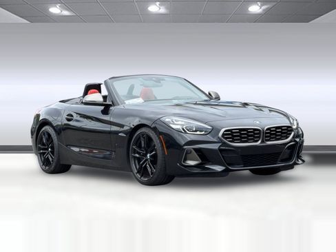 Used 2024 BMW Z4 M40i w/ Premium Package RWD image 33