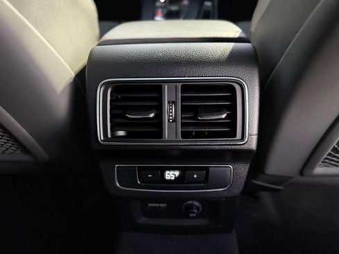 Used 2019 Audi SQ5 Prestige image 27