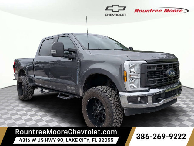 Used 2024 Ford F350 XL w/ 360-Degree Camera Package AWD/4WD image 1
