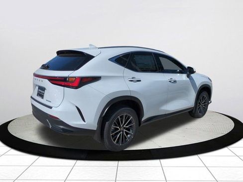New 2026 Lexus NX 350h FWD image 4
