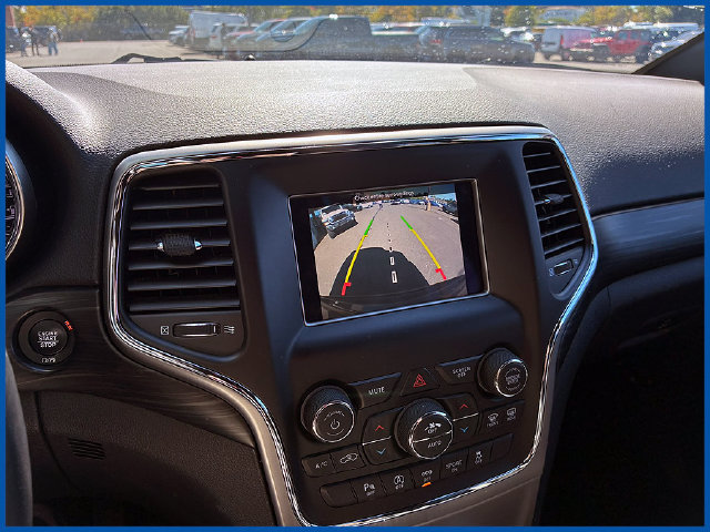 Certified 2021 Jeep Grand Cherokee Laredo AWD/4WD image 16
