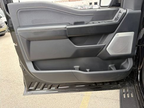 Used 2023 Ford F150 Raptor AWD/4WD image 9
