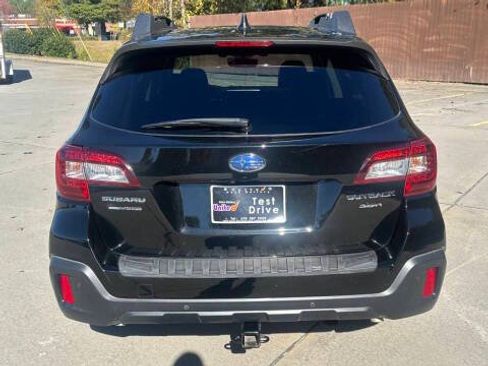 Used 2019 Subaru Outback 3.6R Limited AWD/4WD image 19