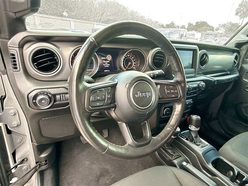 Used 2021 Jeep Wrangler Unlimited Sport S image 12