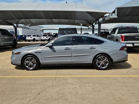 Used 2024 Honda Accord EX-L image 9