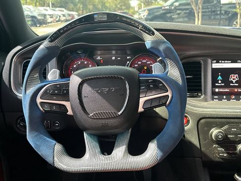 Used 2018 Dodge Charger SRT Hellcat w/ Harman/Kardon Audio Group RWD image 14