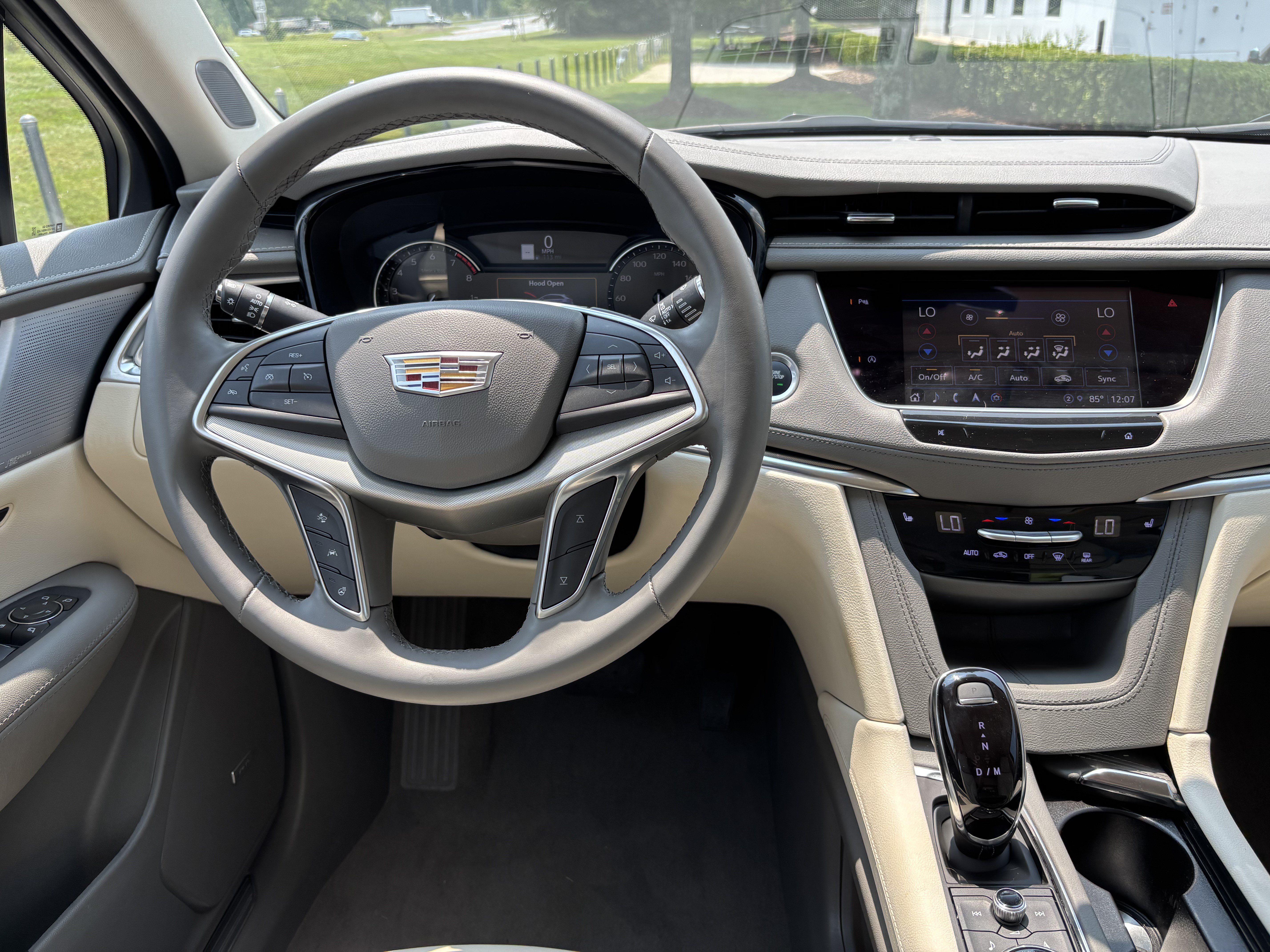 Used 2025 Cadillac XT5 Premium Luxury AWD/4WD image 31