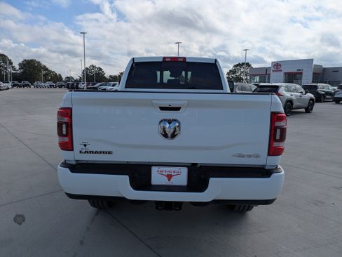 Used 2024 RAM 2500 Laramie w/ Safety Group image 6