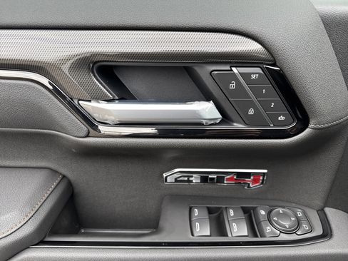 New 2026 GMC Sierra 1500 AT4 w/ AT4 Premium Package image 15