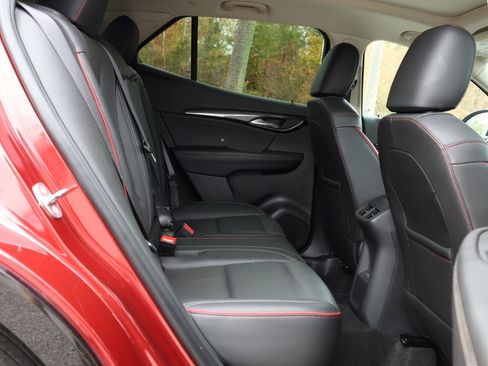 Used 2023 Buick Envision Essence w/ Sport Touring Package image 18