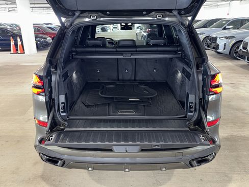 Used 2026 BMW X5 sDrive40i w/ M Sport Package RWD image 13