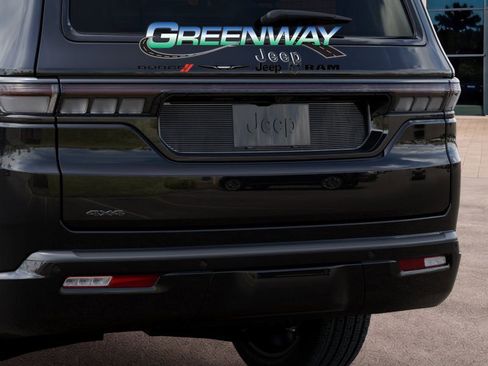New 2026 Jeep Grand Wagoneer Limited AWD/4WD image 13