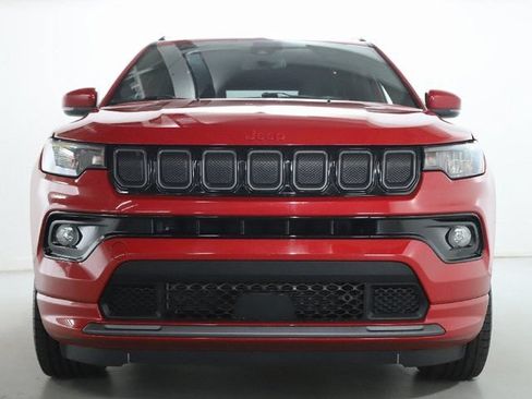 Used 2022 Jeep Compass Limited AWD/4WD image 5