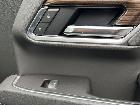New 2025 Chevrolet Silverado 1500 LT image 17