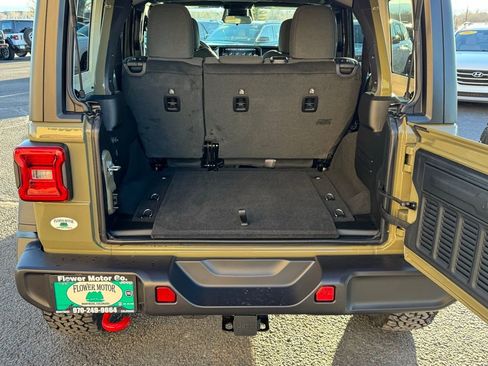 New 2026 Jeep Wrangler Unlimited Rubicon image 14
