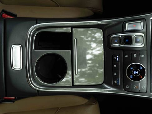 Used 2023 Hyundai Santa Fe Calligraphy AWD/4WD image 27