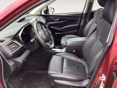 Certified 2024 Subaru Ascent Limited w/ Technology Package image 9