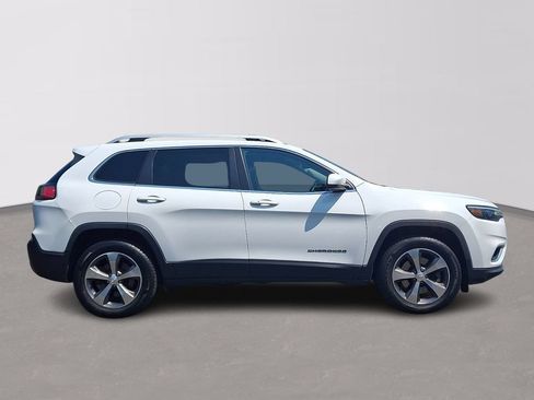 Used 2019 Jeep Cherokee Limited AWD/4WD image 7
