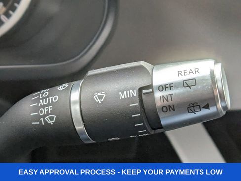 Used 2022 Land Rover Defender 90 image 36