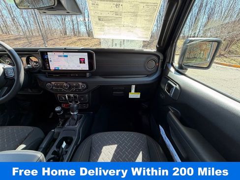 New 2026 Jeep Gladiator Mojave image 14