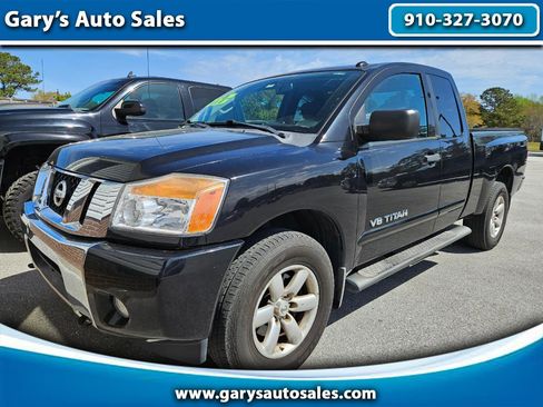 Used 2014 Nissan Titan SV w/ SV Value Truck Package image 1