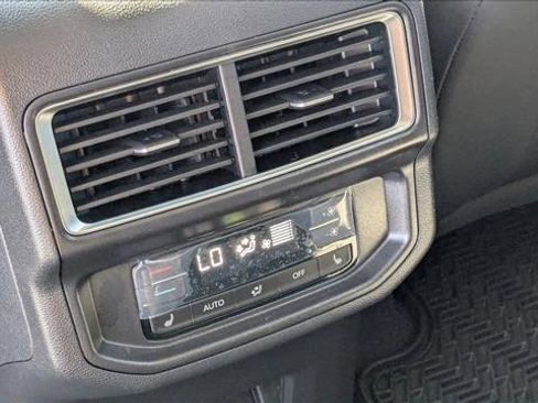 New 2026 Volkswagen Atlas SEL image 24