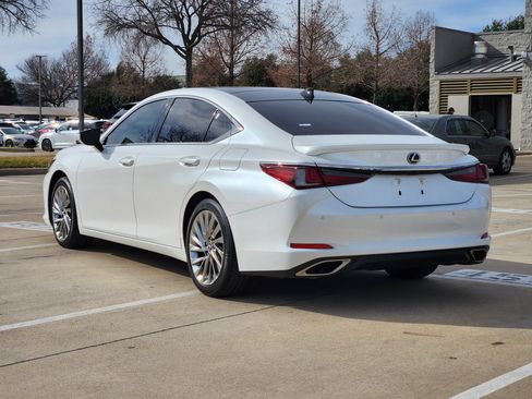 Used 2023 Lexus ES 350 Ultra Luxury image 4