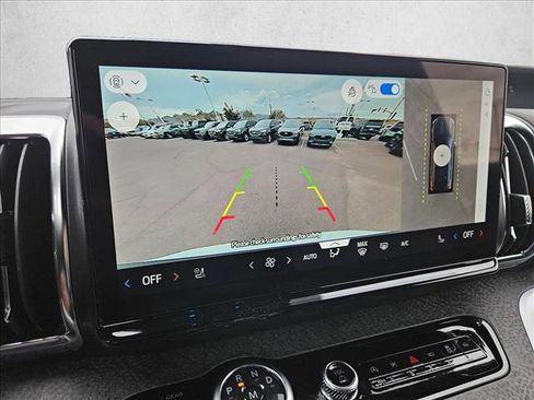 New 2026 Ford Expedition Tremor image 14