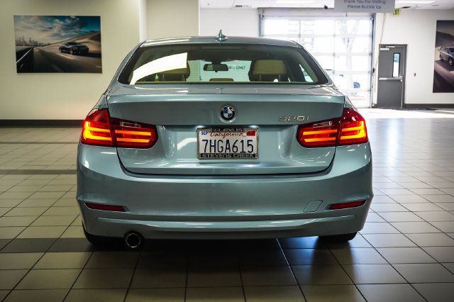 Used 2014 BMW 320i Sedan RWD image 7