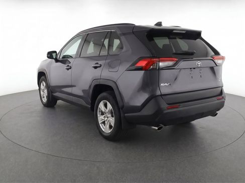 Used 2020 Toyota RAV4 XLE w/ Convenience Package AWD/4WD image 6