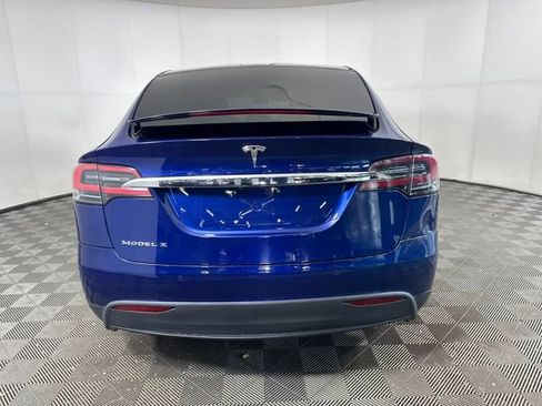 Used 2018 Tesla Model X 100D image 4
