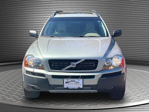Used 2005 Volvo XC90 2.5T AWD/4WD image 2