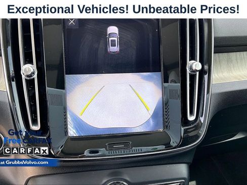 Used 2023 Volvo XC40 B4 Plus w/ Protection Package Premier FWD image 29
