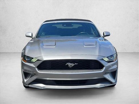 Used 2022 Ford Mustang Premium RWD image 2