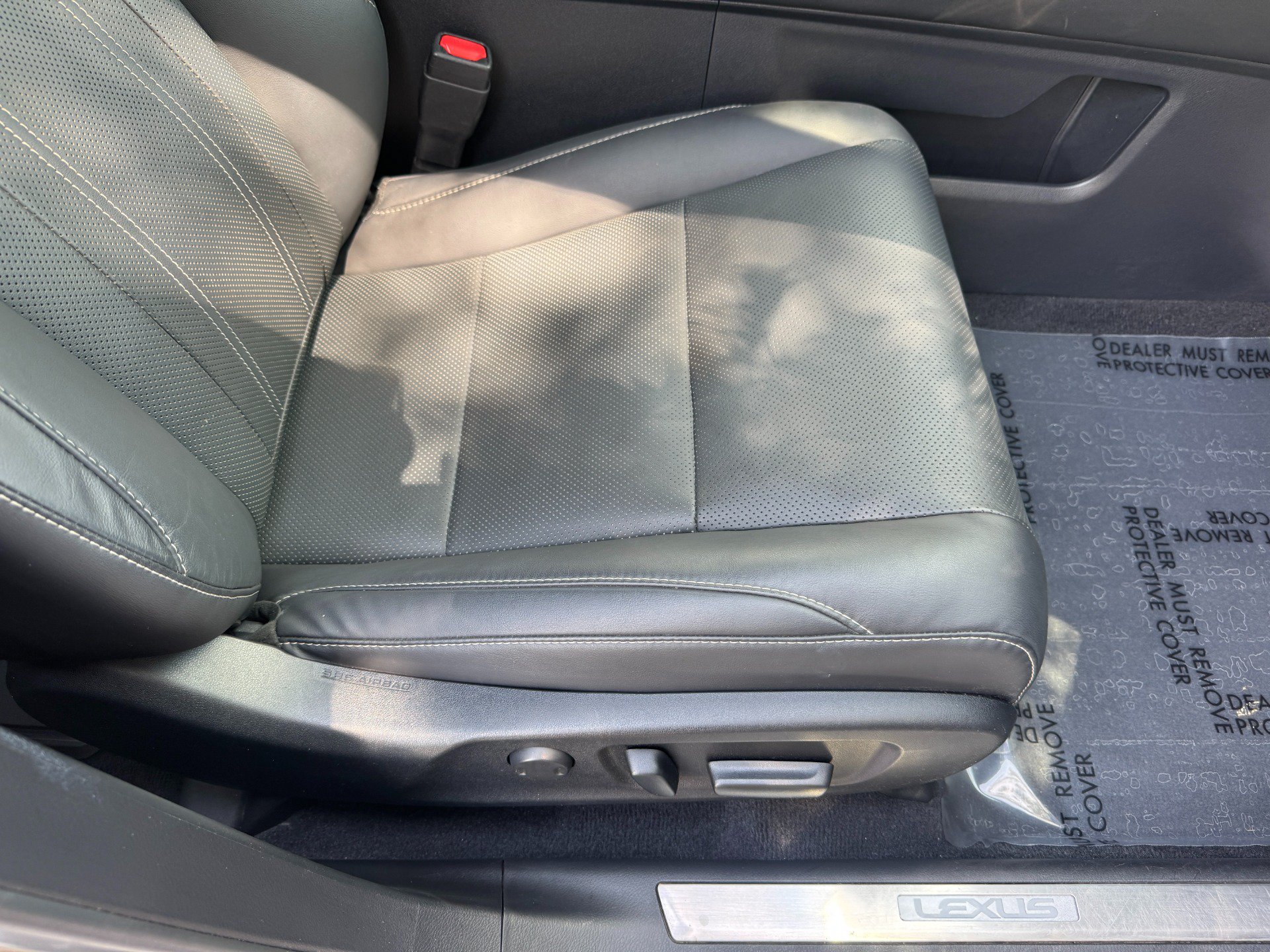 Used 2019 Lexus RX 350L AWD image 65