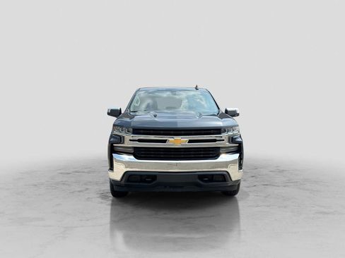 Used 2020 Chevrolet Silverado 1500 LT AWD/4WD image 9