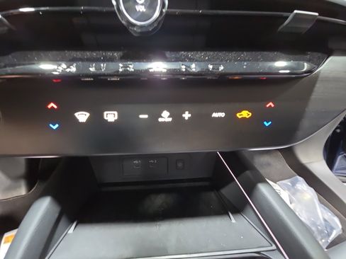 New 2025 Nissan Murano SL w/ Cargo Package image 12