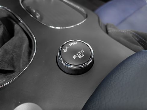 Used 2013 Chevrolet Corvette 427 w/ 1SC Preferred Equipment Group image 39