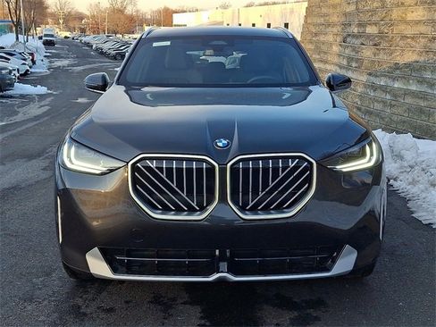 New 2026 BMW X3 xDrive30 w/ Convenience Package image 2