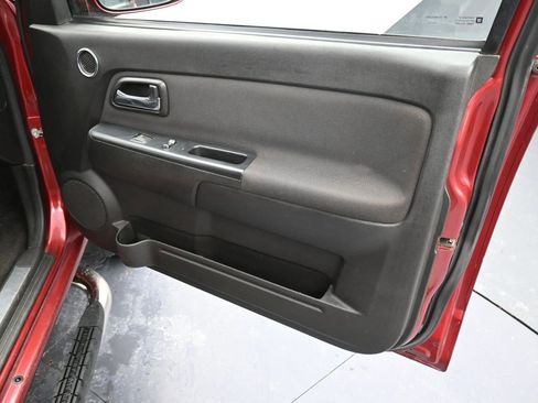 Used 2011 Chevrolet Colorado LT image 19