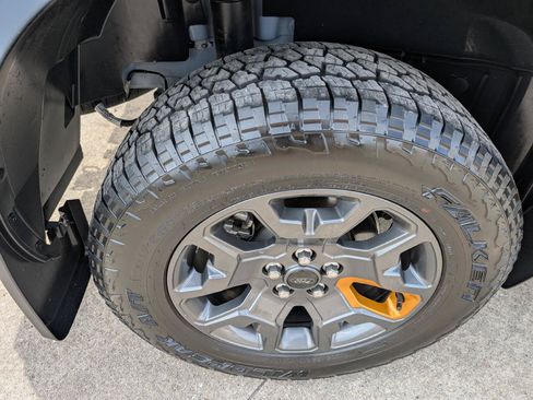 Used 2024 Ford Maverick Tremor w/ Tremor Off-Road Package AWD/4WD image 9
