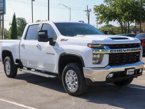 Used 2022 Chevrolet Silverado 2500 LT w/ Convenience Package AWD/4WD image 1