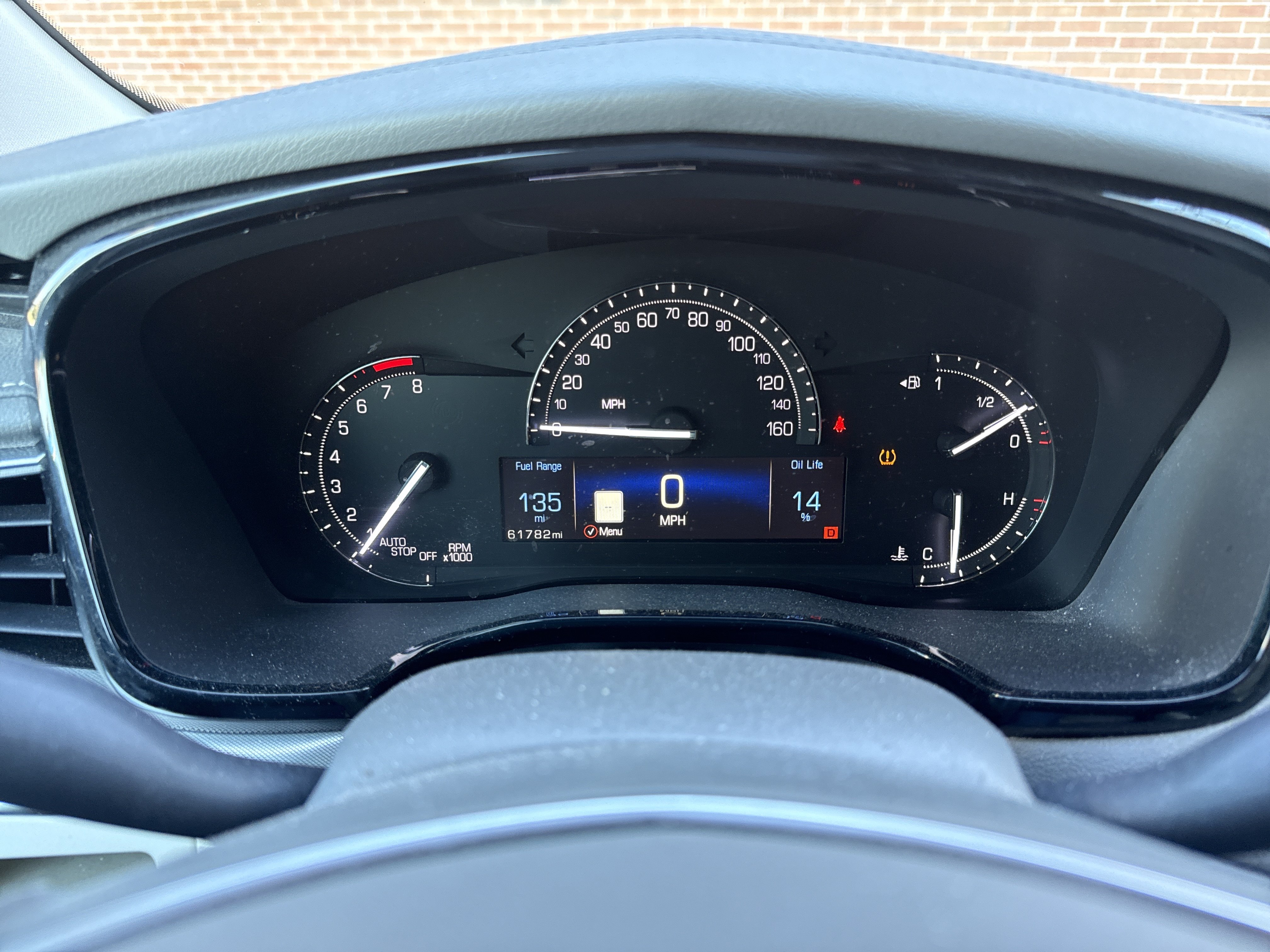 Used 2018 Cadillac XT5 Luxury w/ Driver Awareness Package AWD/4WD image 4