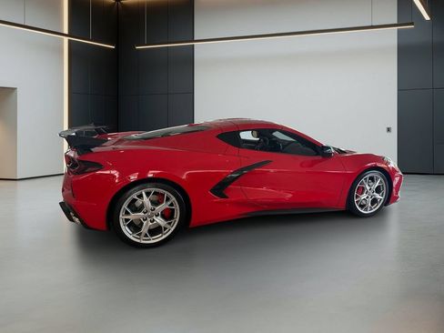 Used 2020 Chevrolet Corvette Stingray Premium Cpe w/ 3LT Preferred Equipment Group RWD image 7