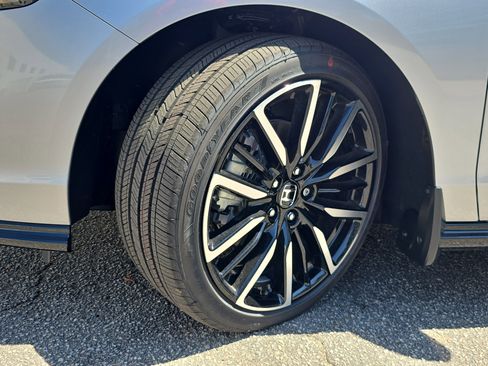 New 2026 Honda Accord Touring image 32