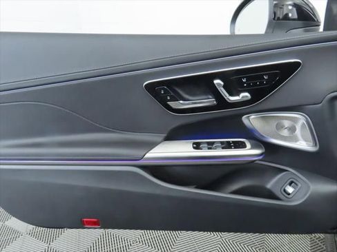 New 2025 Mercedes-Benz CLE 300 4MATIC Cabriolet image 33