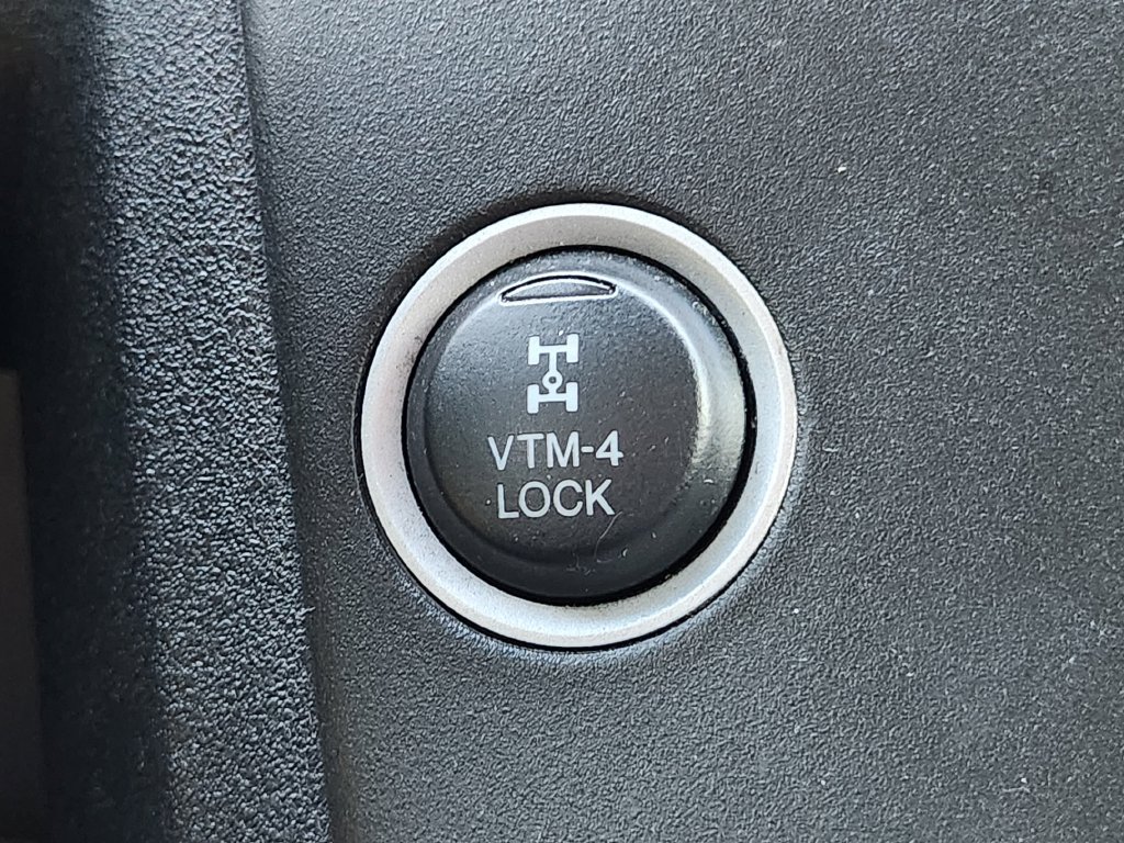 Used 2015 Honda Pilot Touring image 18