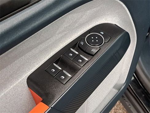 Certified 2024 Ford Maverick XLT image 20