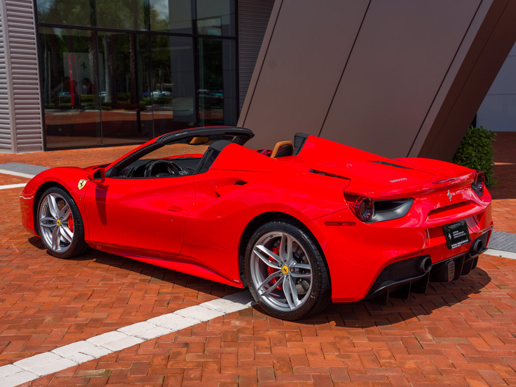 Certified 2019 Ferrari 488 Spider RWD image 4