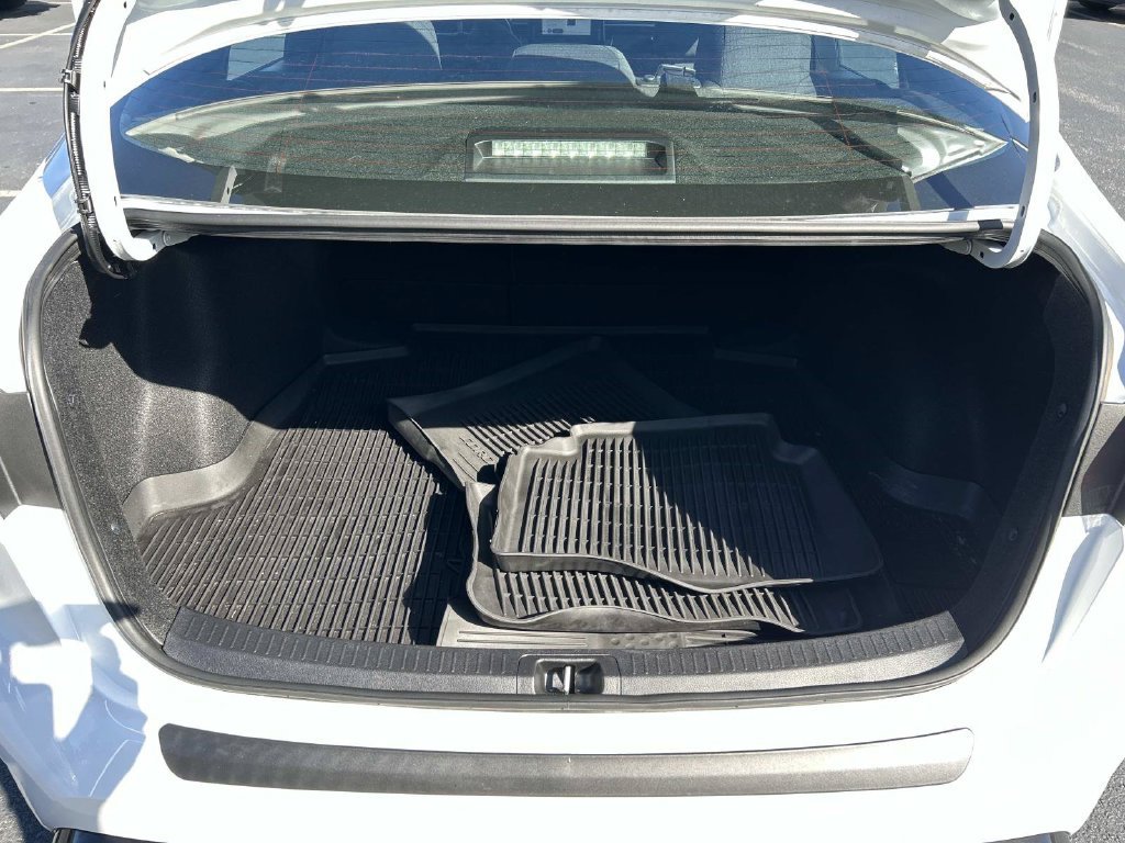 Used 2024 Toyota Corolla SE FWD image 12